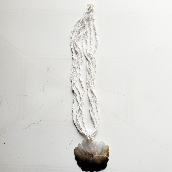 𝅺MULTI Strand Necklace - Picture 1 of 2